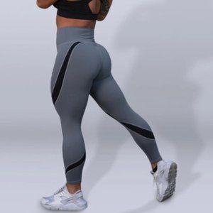 Violate the Dress Code - Desire Grey Leggings S